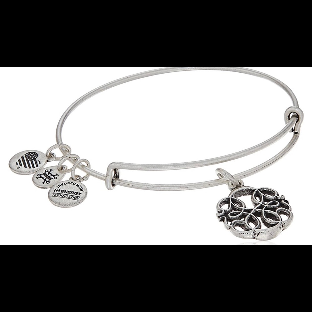 att;n Alex and Ani